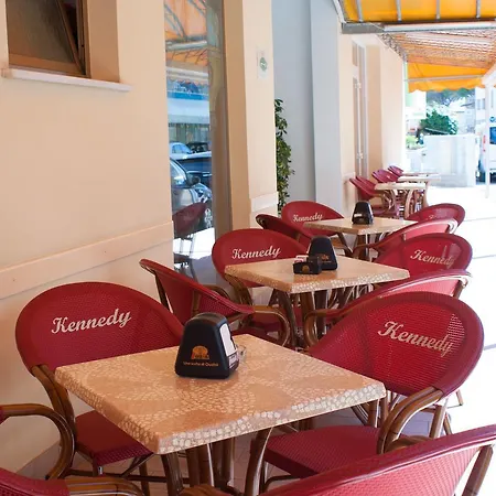 Hotel Kennedy