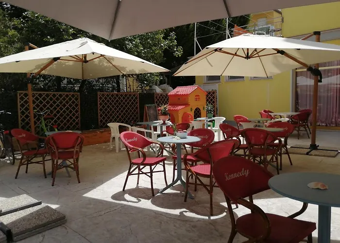 Kennedy Отель 2*