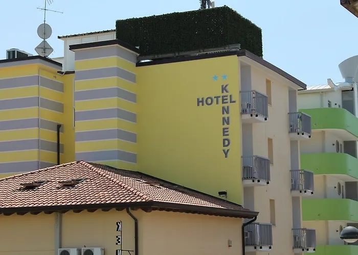 Отель Kennedy 2*