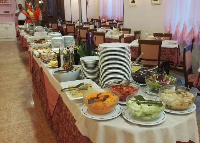 Отель Kennedy Каорле